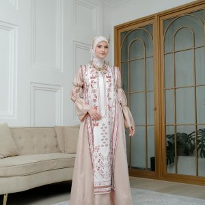 Jelita Series - Vest