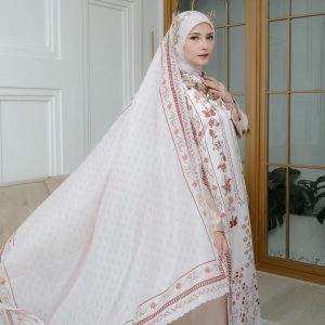 Jelita Scarf